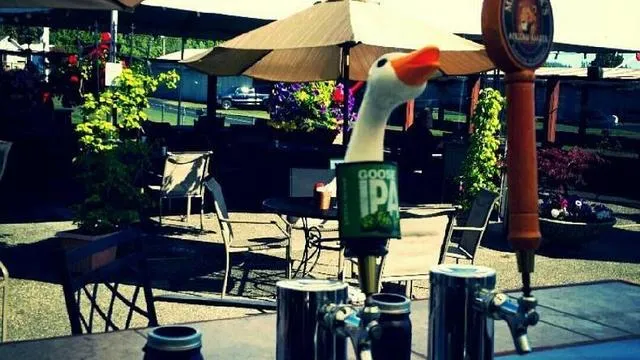 Buzz Inn Steakhouse