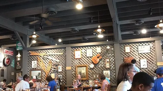 Cracker Barrel