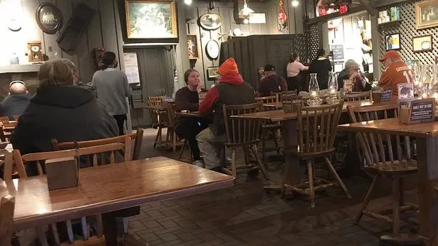 Cracker Barrel