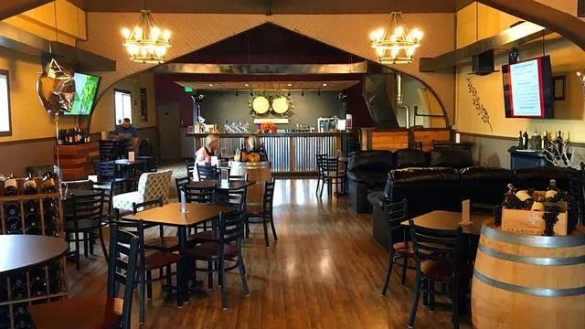 Double Barrel Wine Bar and Lounge