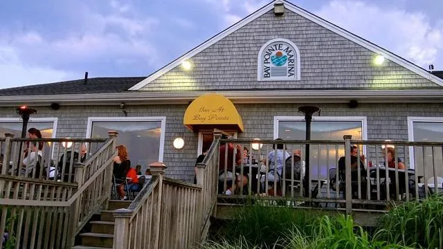 Inn At Bay Pointe