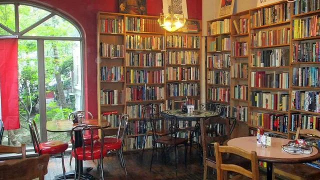 Quadrant Book Mart & Coffee House