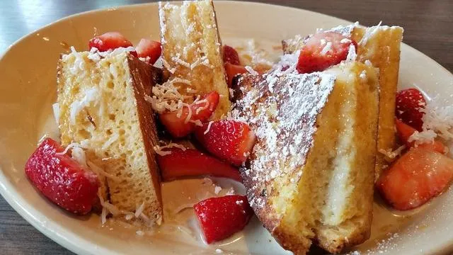 Snooze, an A.M. Eatery