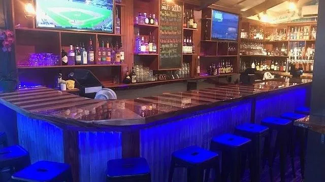 Three's Bar and Grill