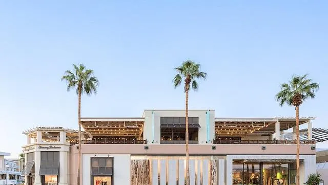 Tommy Bahama Restaurant & Bar