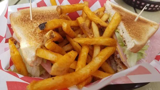 Van Zandt's Grill & Grocery